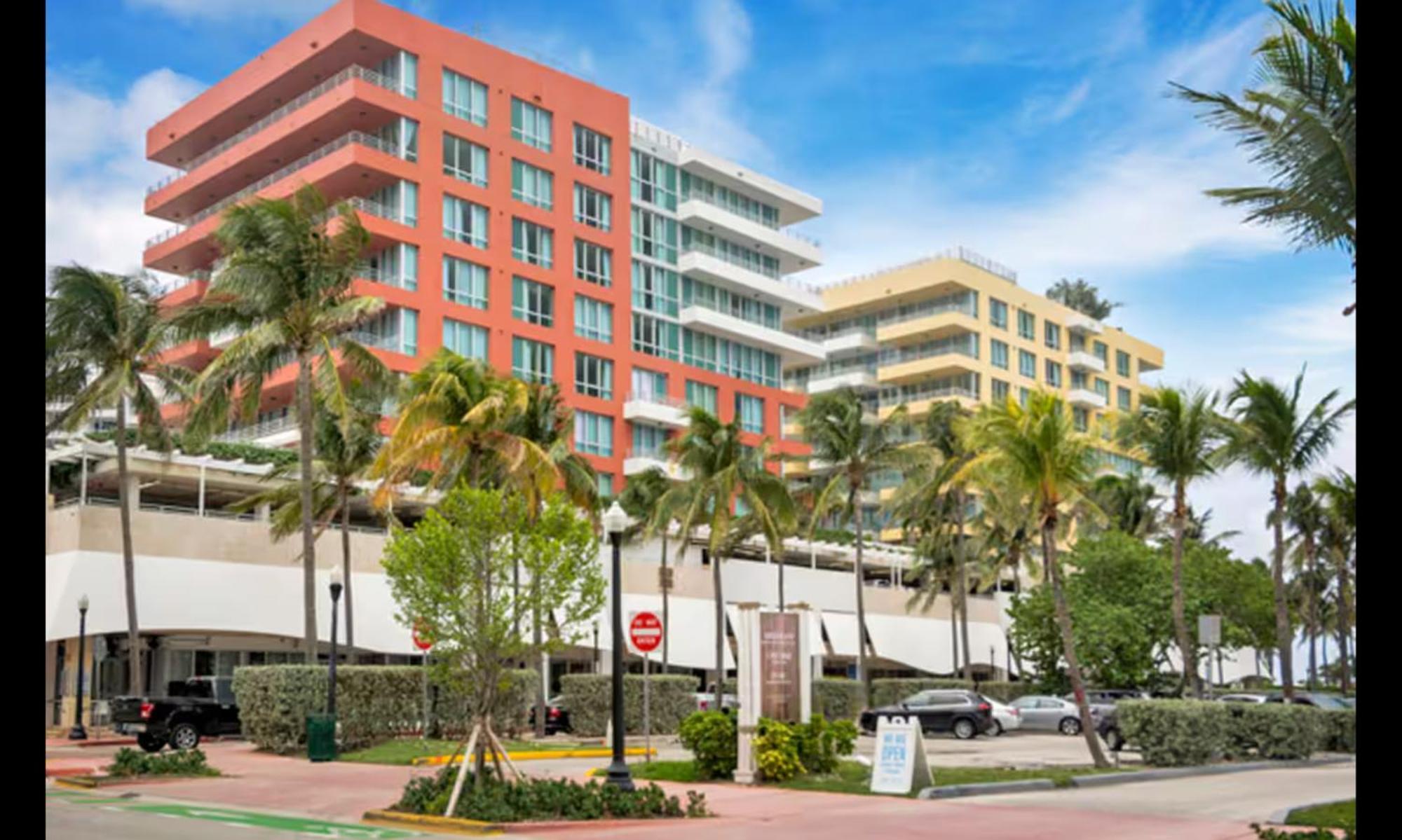 Beachfront Bentley Hotel One Bedroom Suite With Balcony And Beach Access Miami Beach Exterior foto